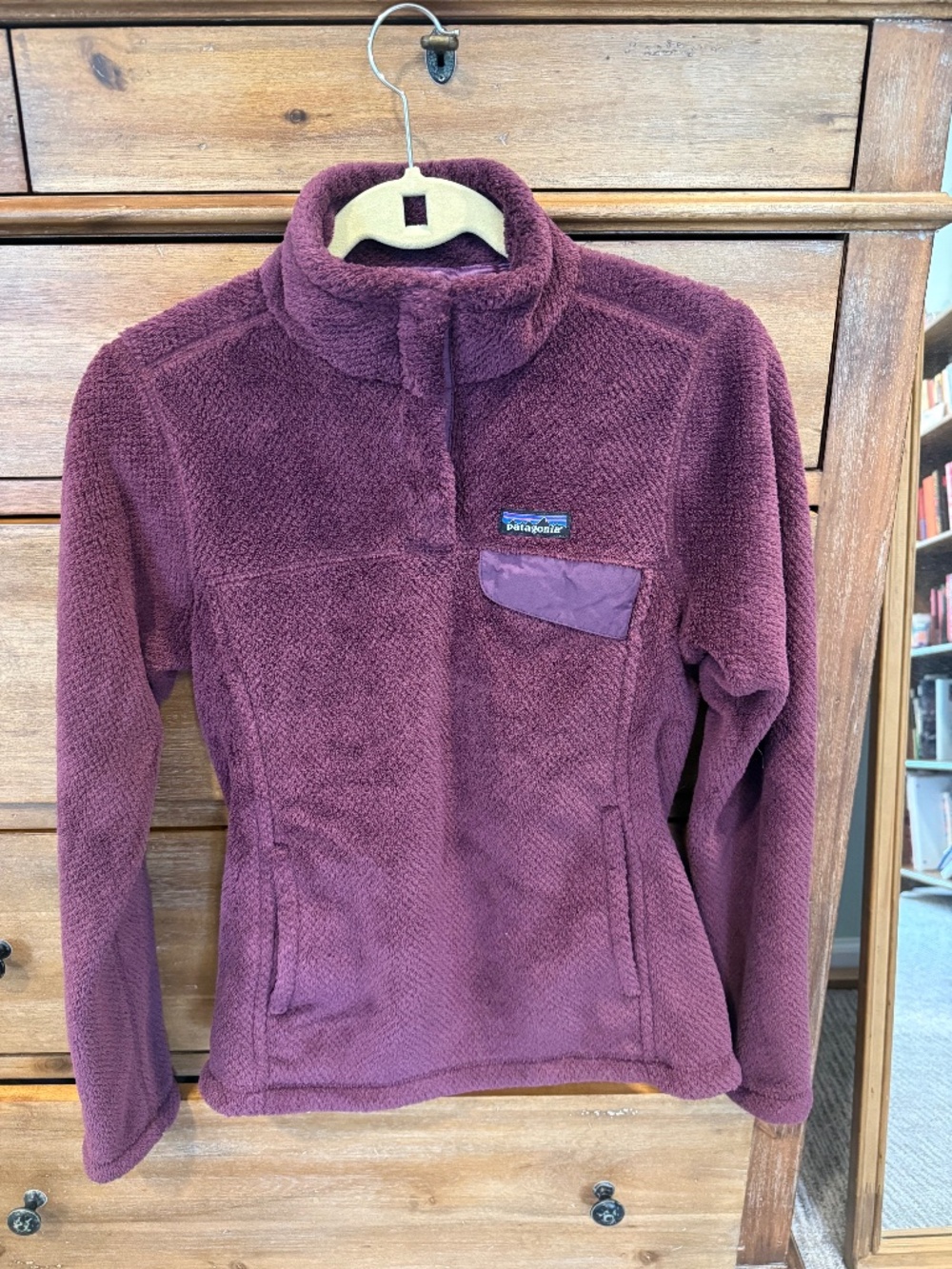 Patagonia Lightweight Fleece Pullover – Women’s Small